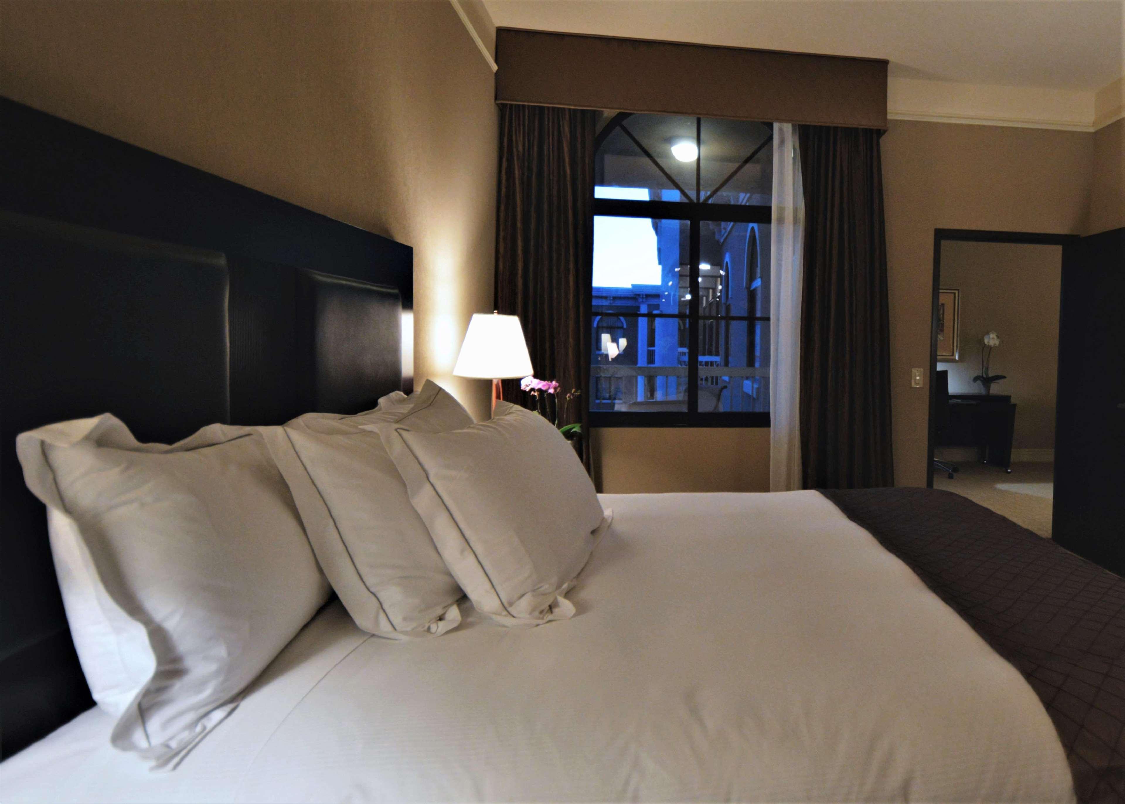 Hilton Dallas Southlake Town Square Exterior photo